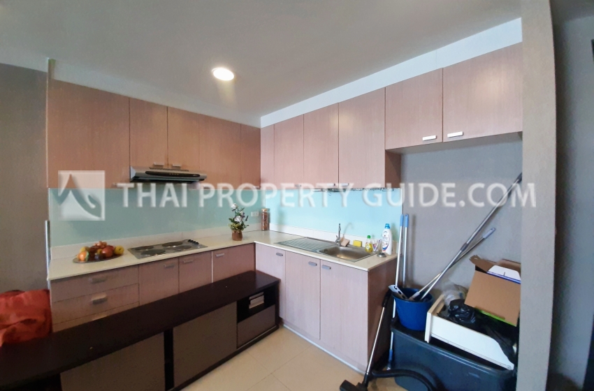 Condominium in Phaholyothin 